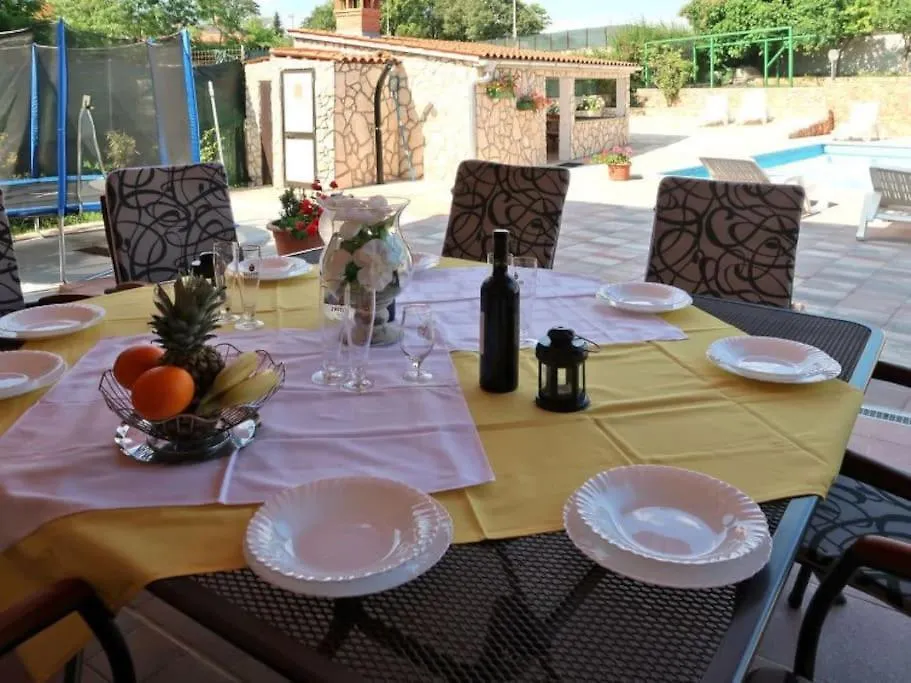 Vila House Edo Labin  Chorvatsko