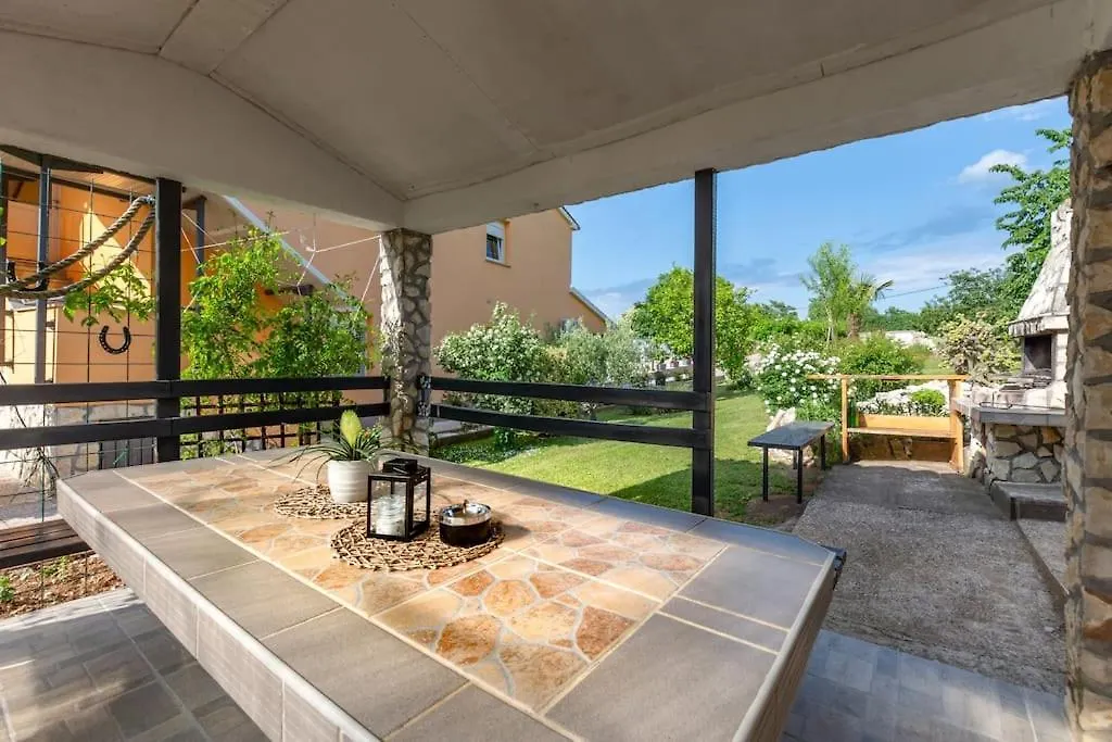 Vila House Edo Labin  Chorvatsko